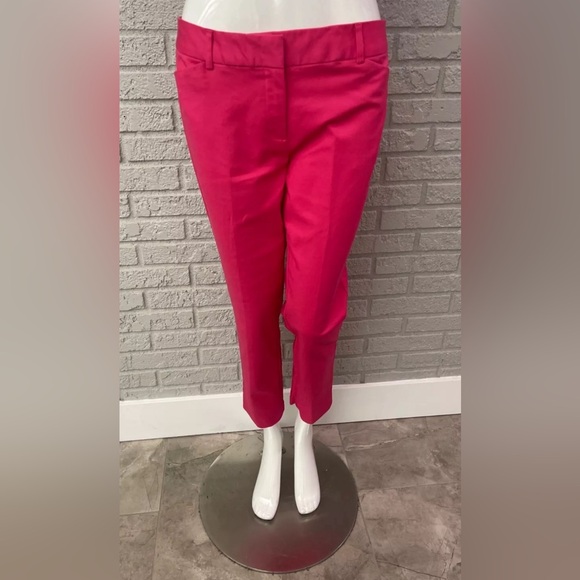 NWOT. Liz Clairborne pink ankle pant.  10. - Picture 1 of 4